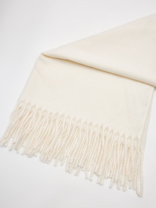 Cachecol manta branco com franjas off white vista dobrada