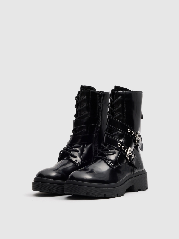 Botas de fivela de moda para tornozelo vista frontal 45º