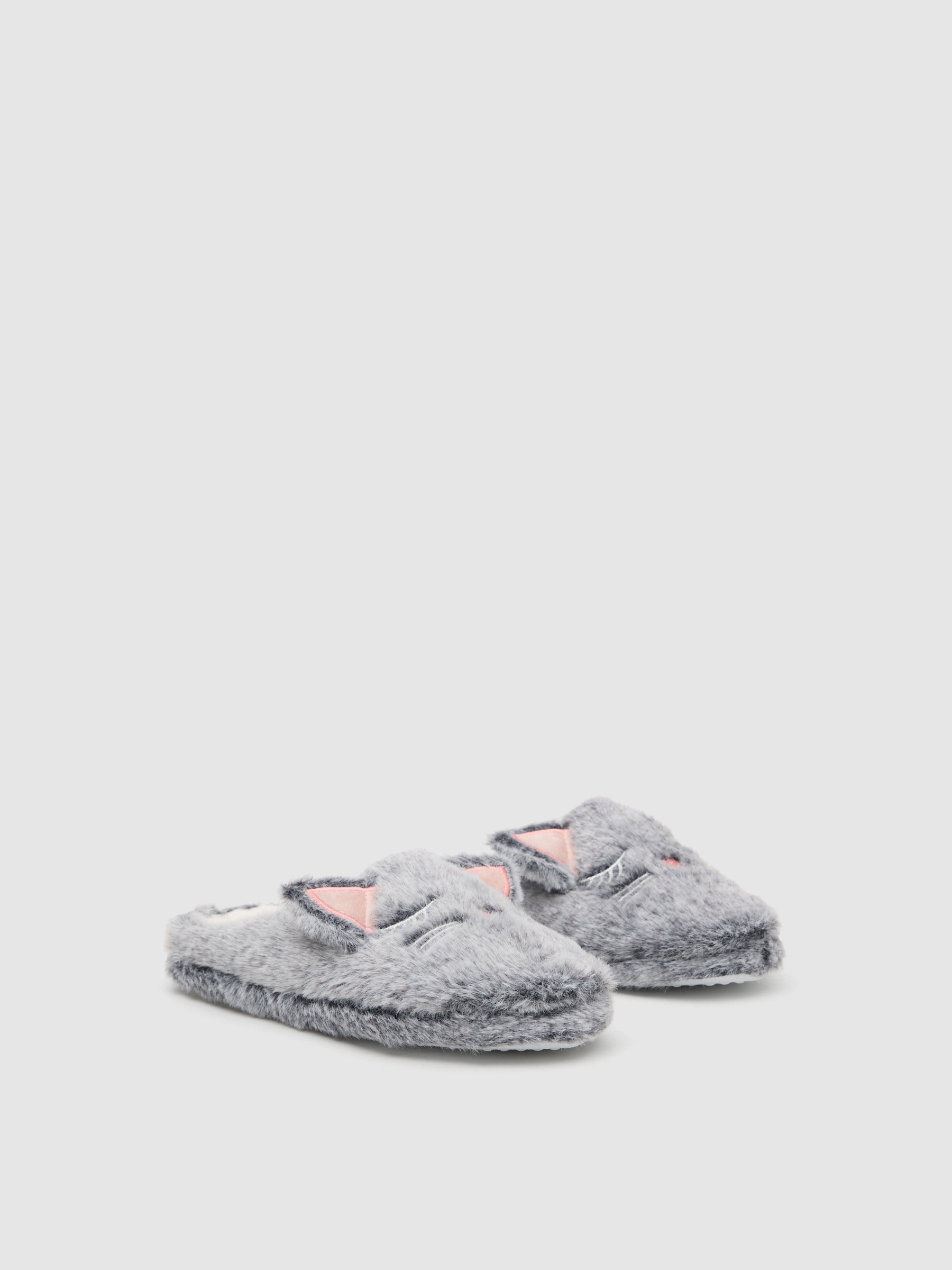 Cat house slippers grey front view
