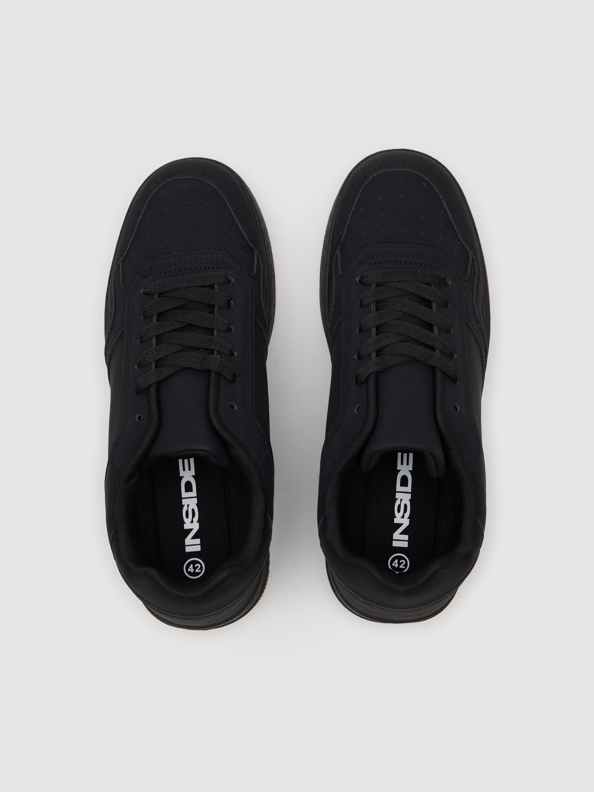 Esportiva skater sola de borracha preto vista superior