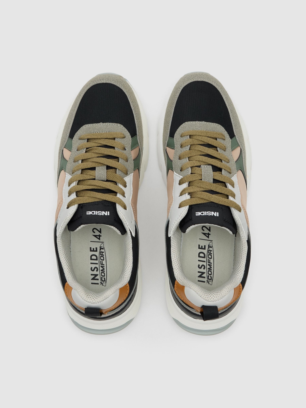 Deportiva running nylon combinada negro vista cenital