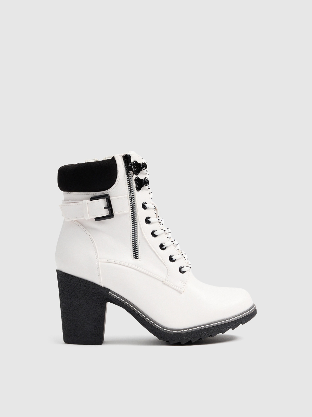 Mountaineering boots with condoms white profile view
