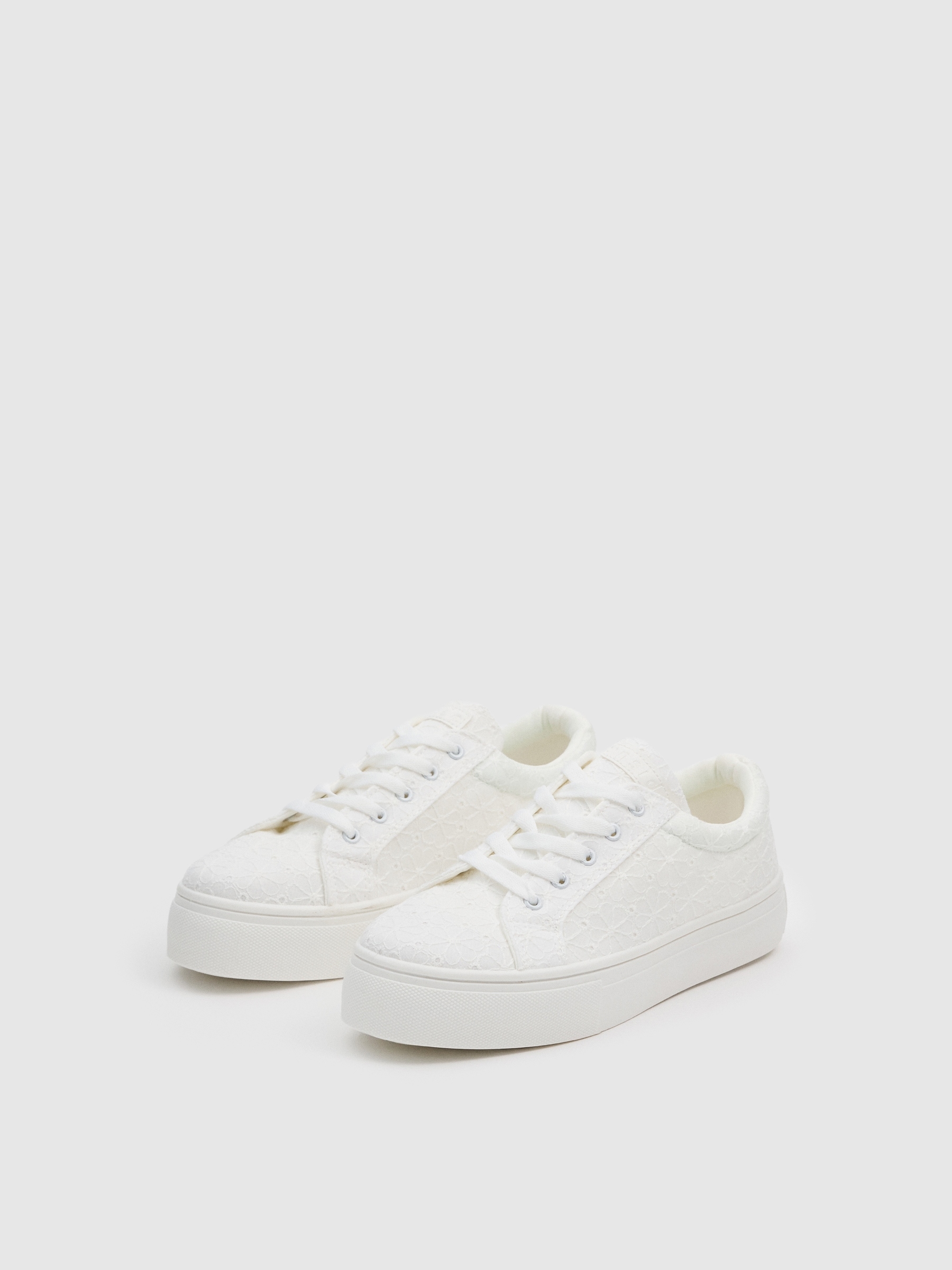 Embroidered canvas platform sneakers white profile view