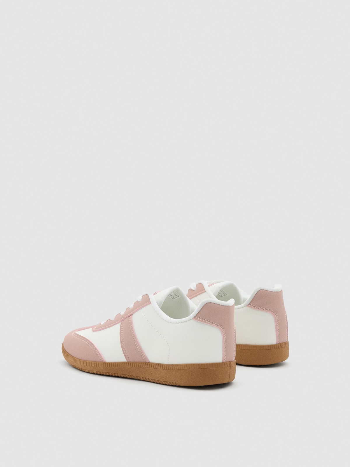 Zapatillas bajas retro rosa blanco roto vista trasera 45º