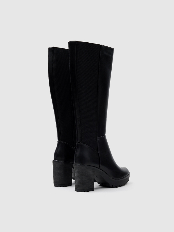 Bota altas con elásticos negro vista trasera 45º