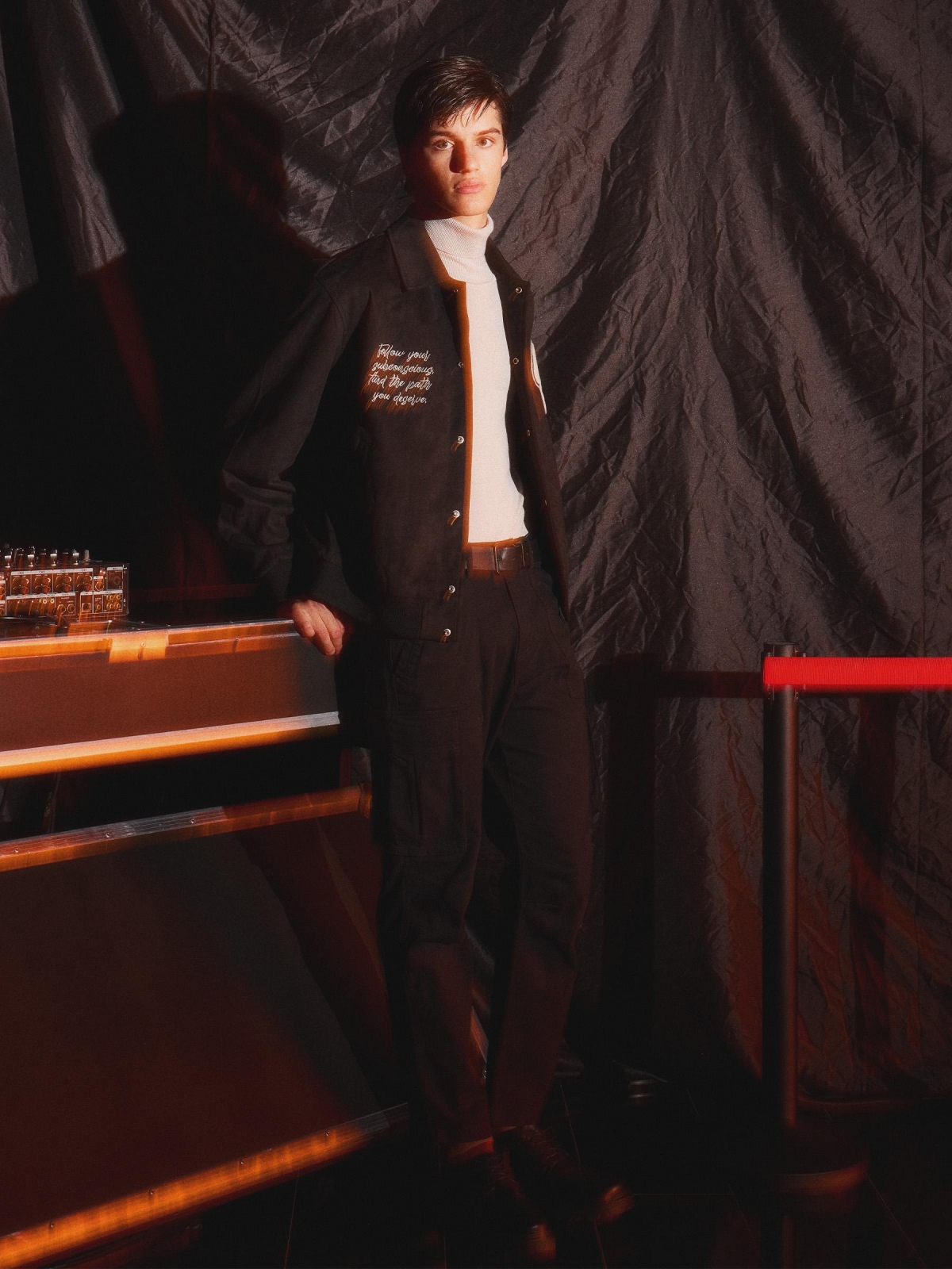 %New% Pantalón jogger perneras con bolsillos negro