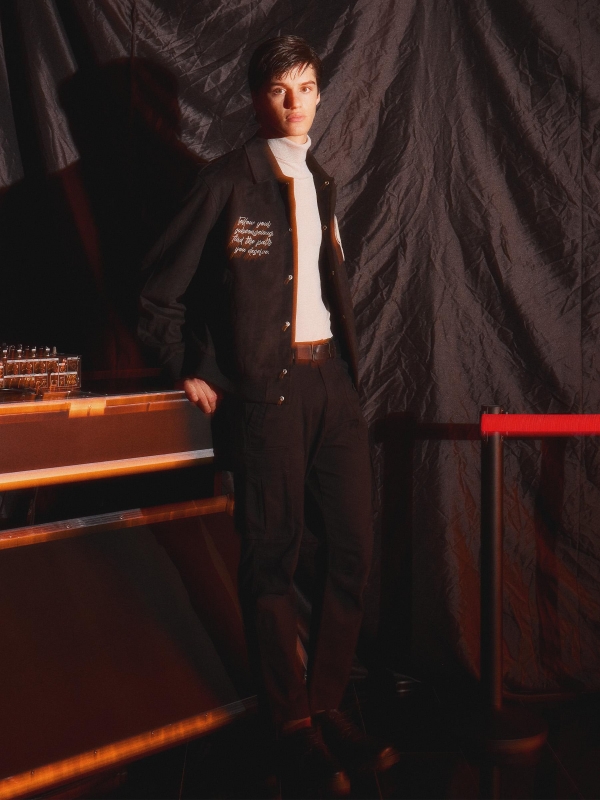  Jogger pants with pocket legs black