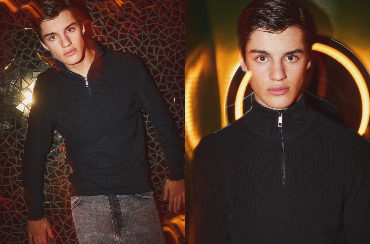 Basic knit jersey with zipper neck black middle front view