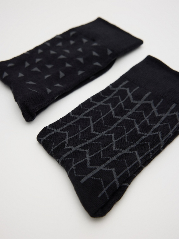 Pack of 2 mid-calf printed socksfront view