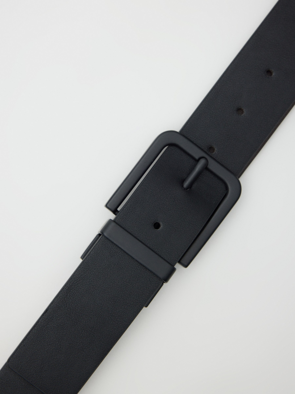 Reversible faux leather belt brown detail view