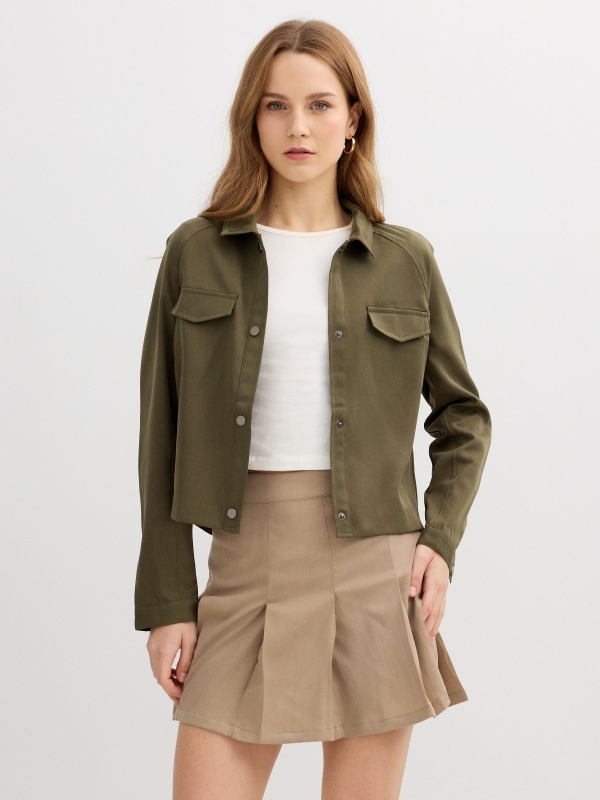 Green faux leather crop shirt green middle front view