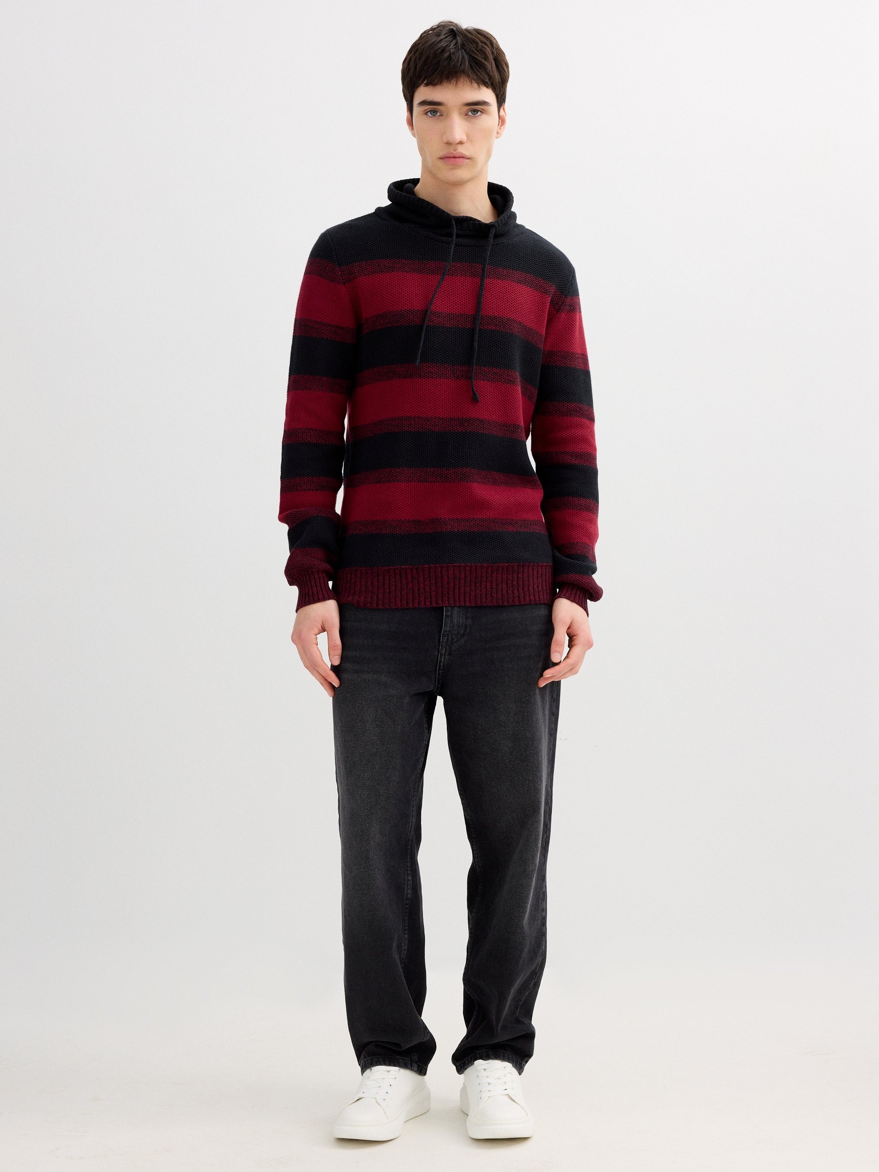 Striped knit sweater burgundy middle front view