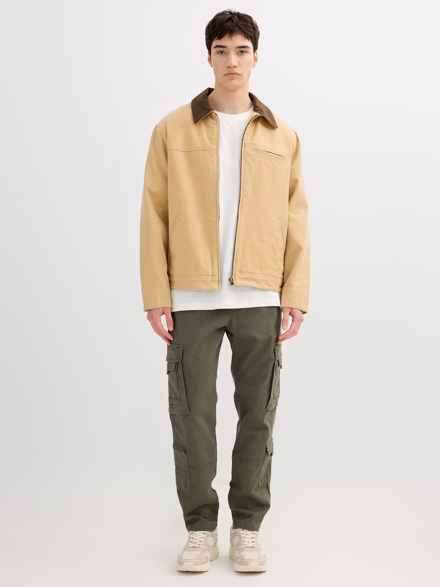 Zipper jacket beige middle front view