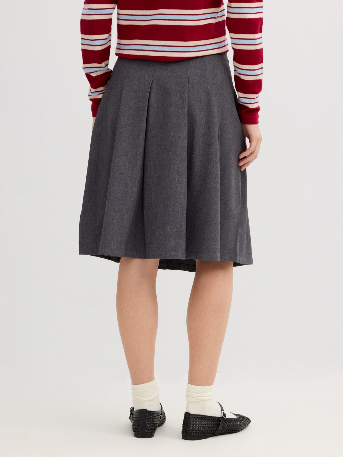 Pleated midi skirt with slit melange grey front view