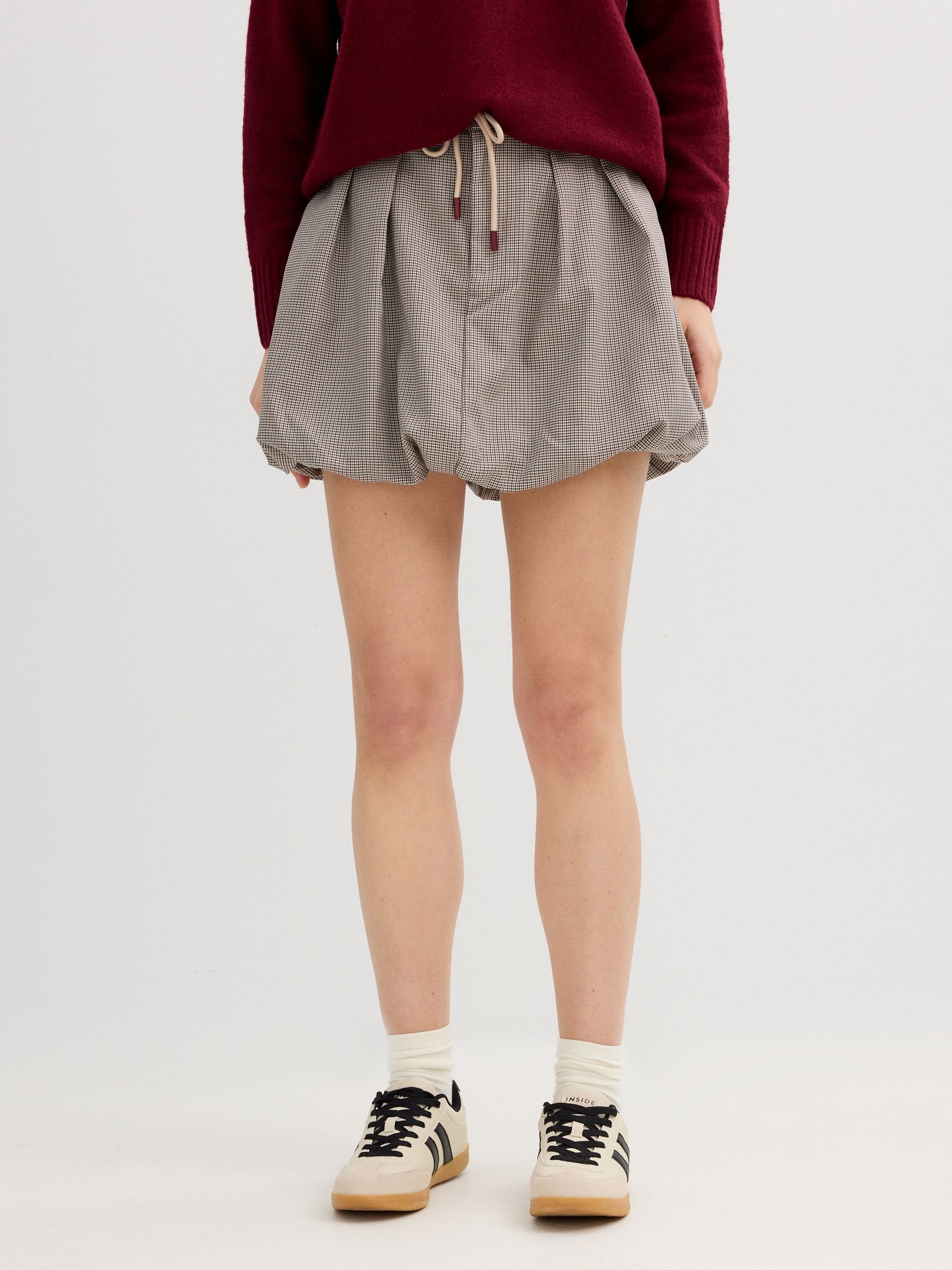 Houndstooth mini bubble skirt multicolor middle front view