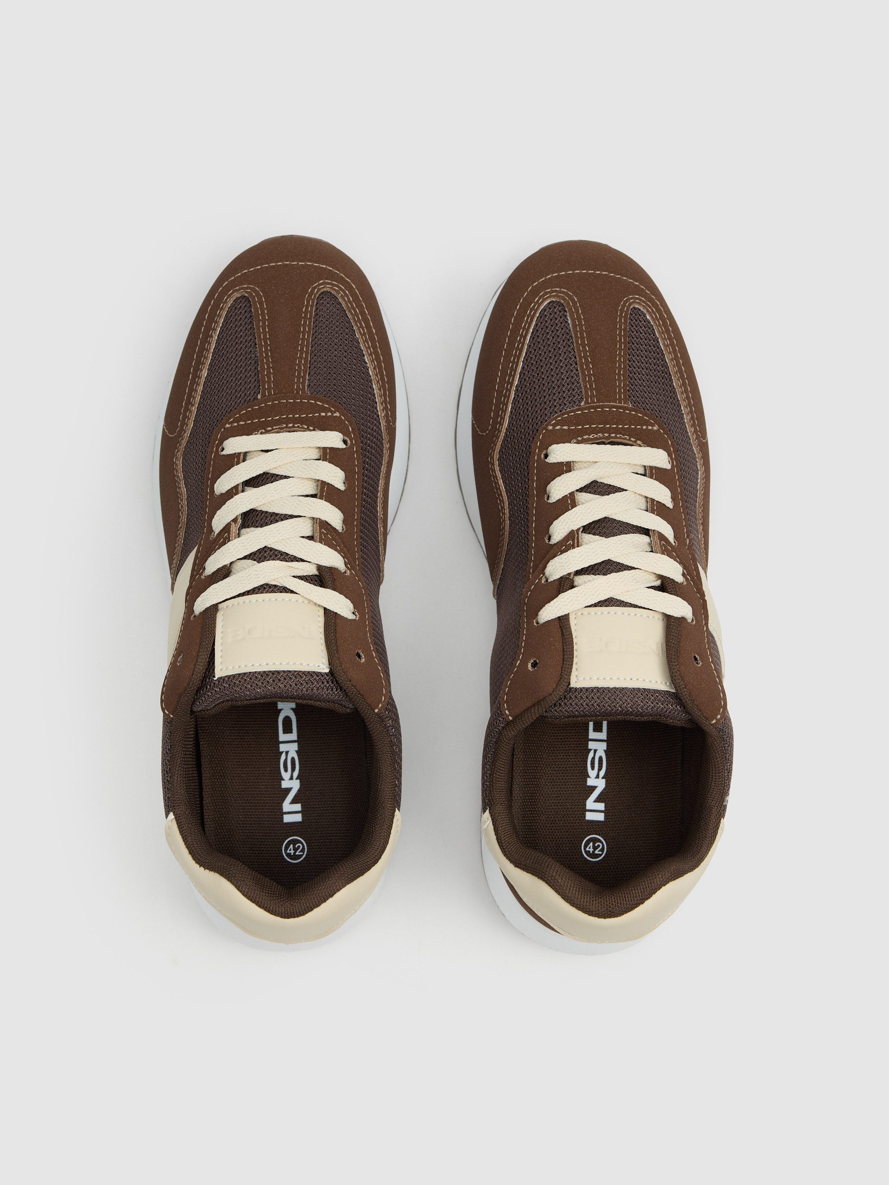 Deportivas nylon suela de goma chocolate