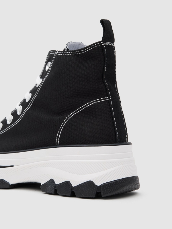 Black canvas bootie black zenithal view