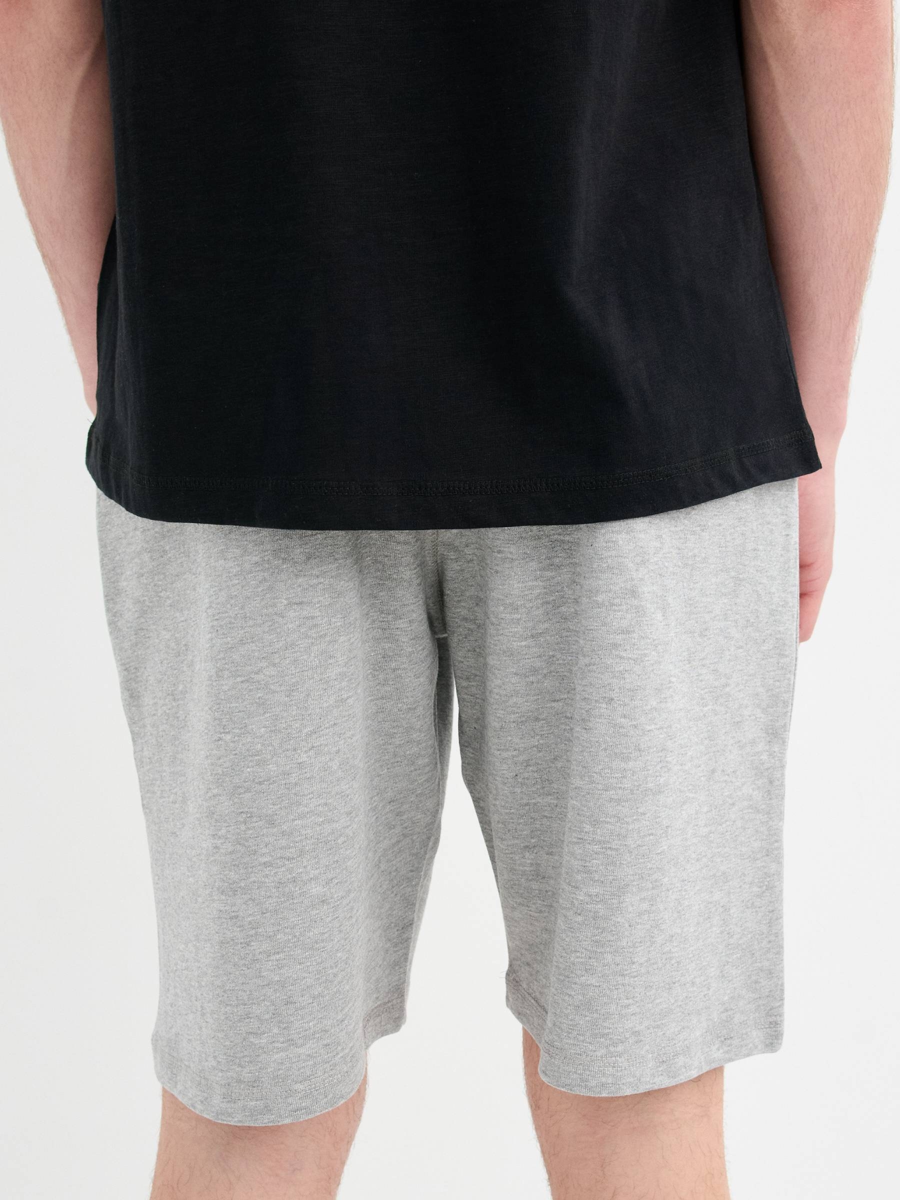 Basic jogger bermuda shorts