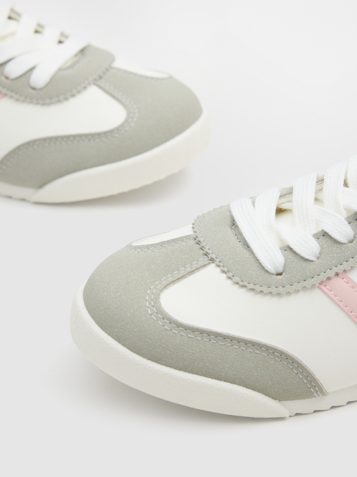 Deportiva polipiel combinada blanco vista detalle