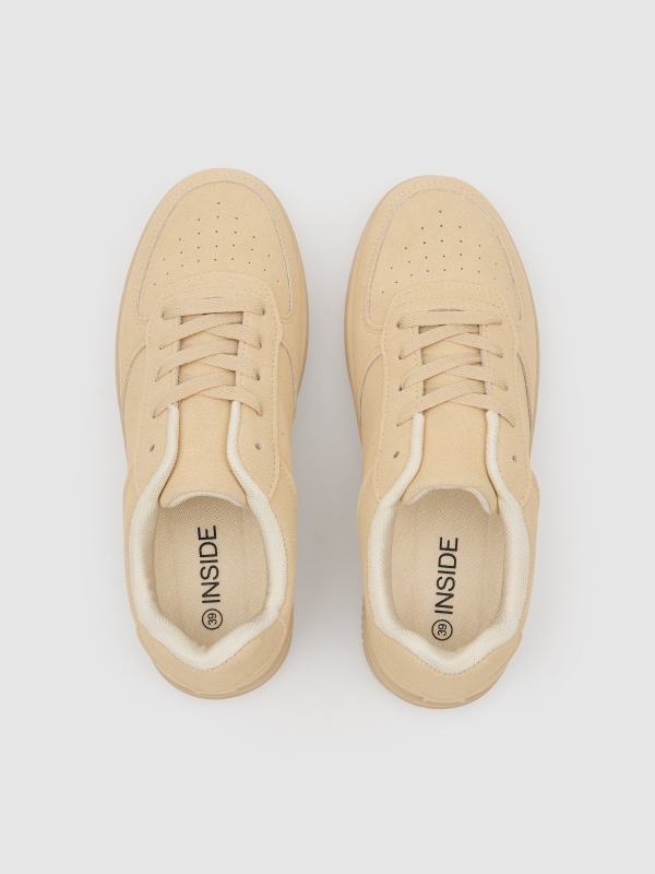 Faux leather sneakers with platform beige zenithal view