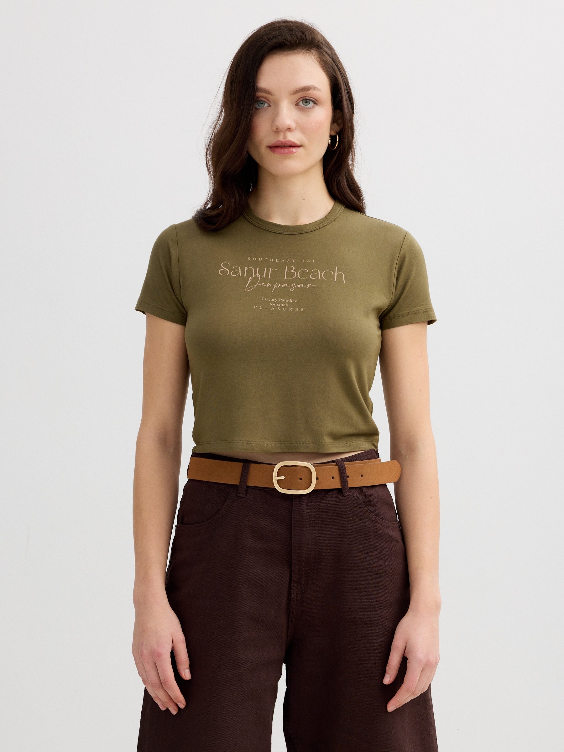 Slim viscose t-shirt khaki middle front view