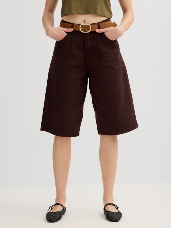 Cotton twill Bermuda shorts chocolate middle back view