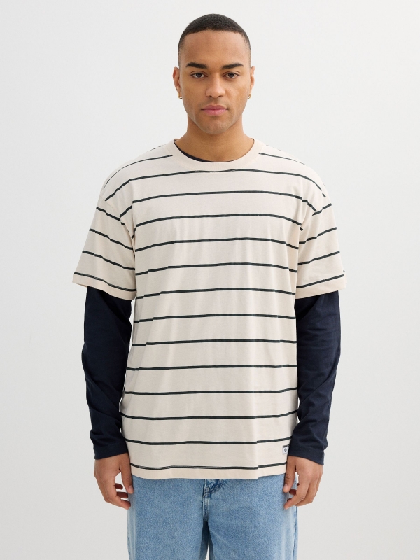 Camiseta listrada combinada