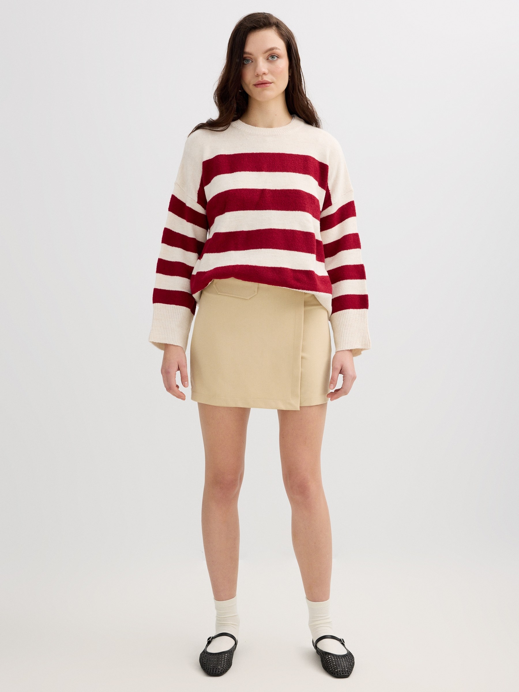 Beige skort with zipper ochre middle front view