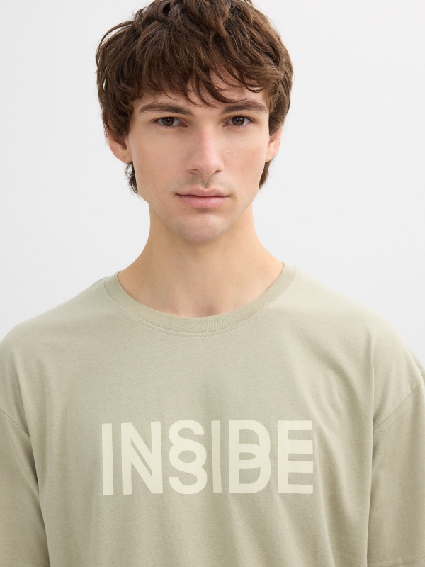 Inside logo t-shirt greyish green detail view