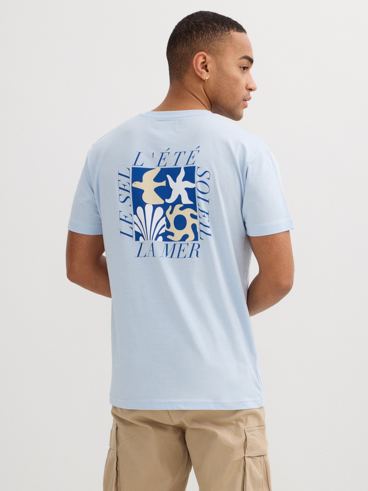 Blue tropical print t-shirt light blue middle back view