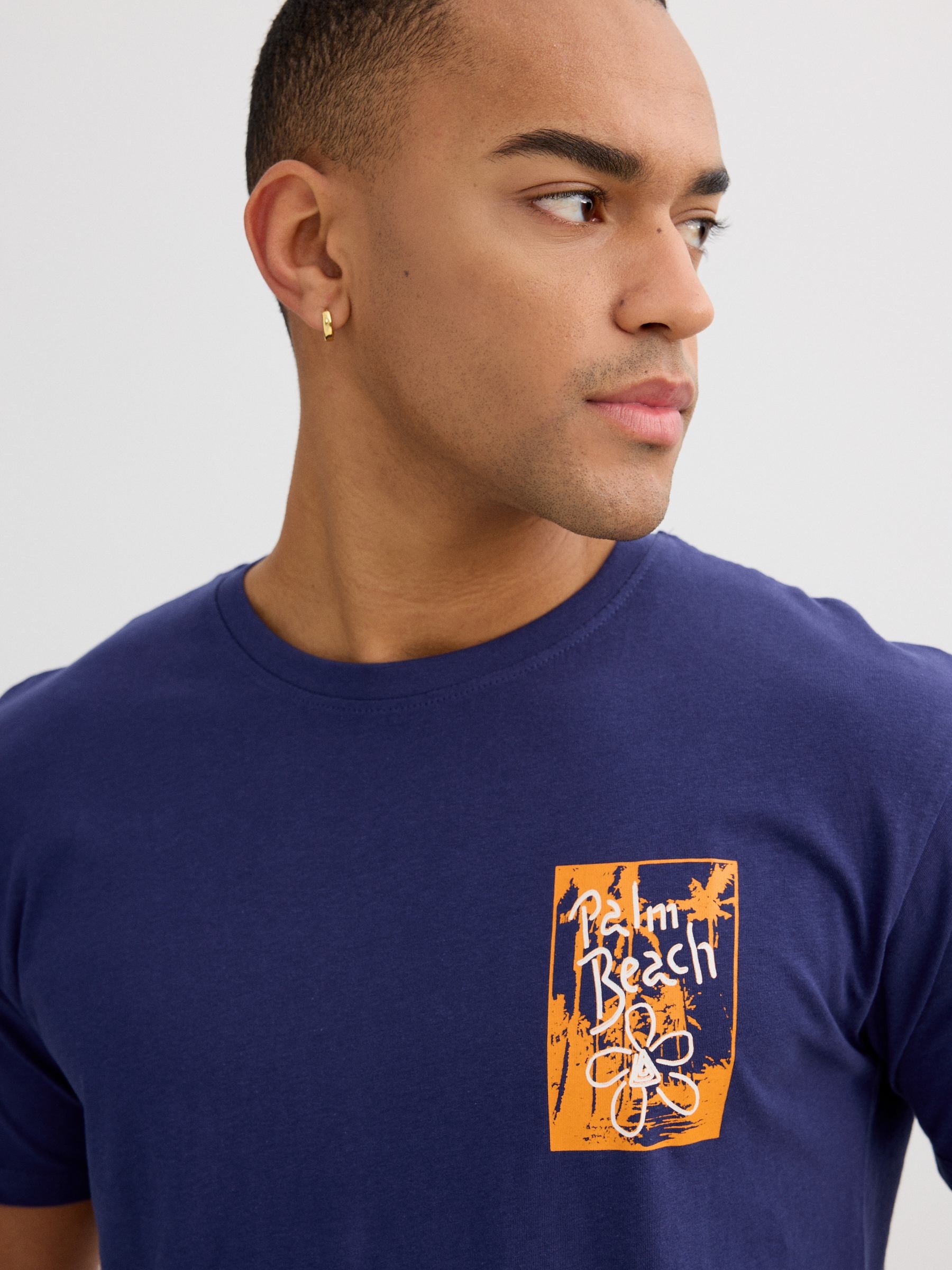 Palm Beach T-shirt navy middle front view