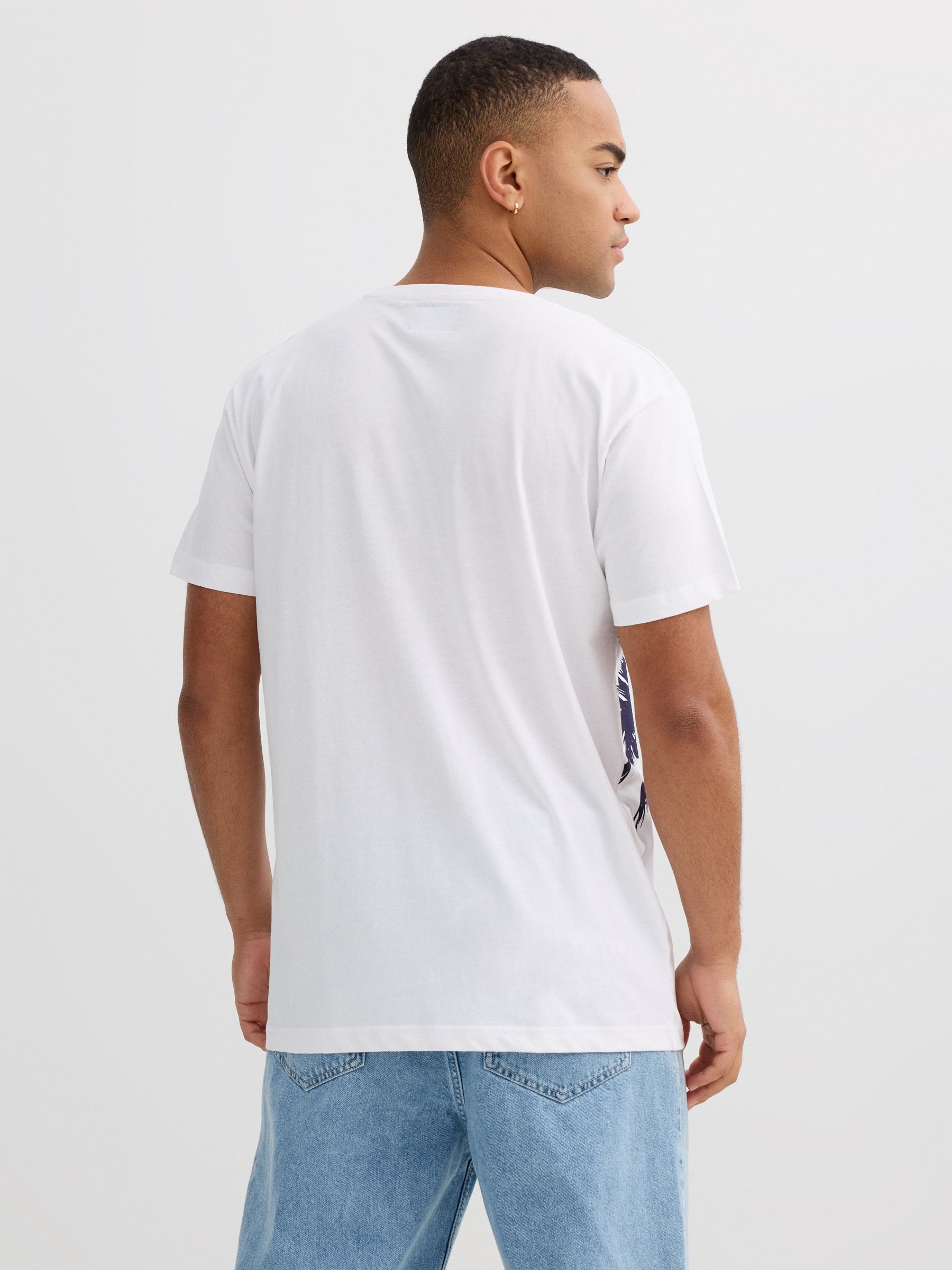 Camiseta estampado palmeras