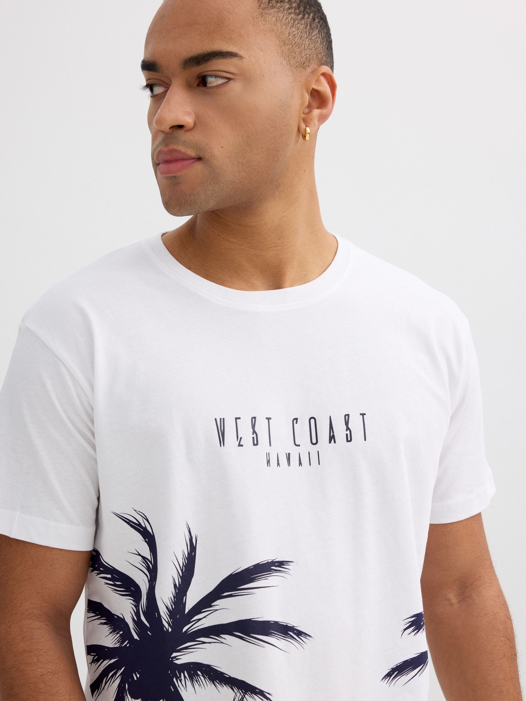 Camiseta estampada palmeiras