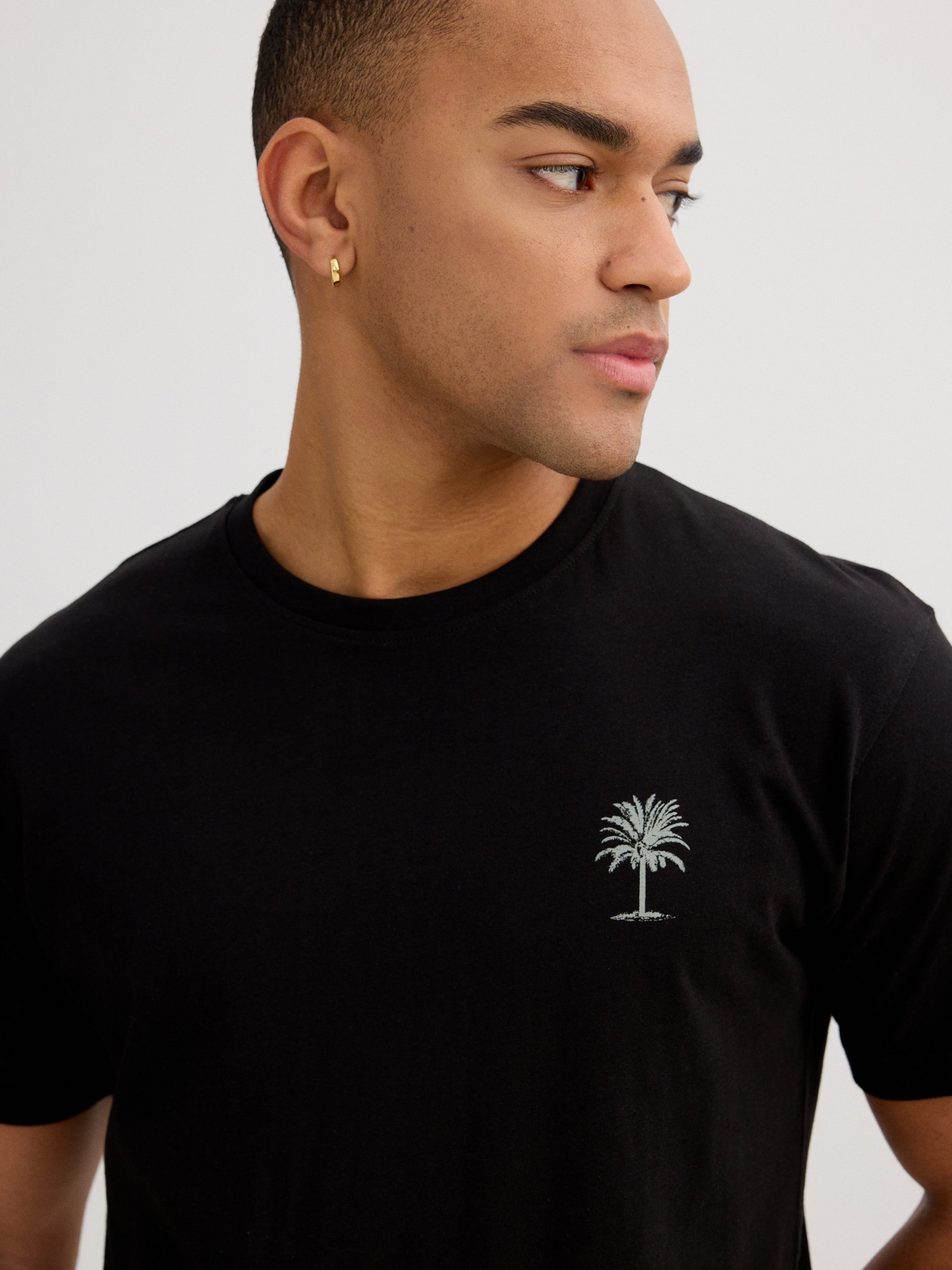Palm tree t-shirt