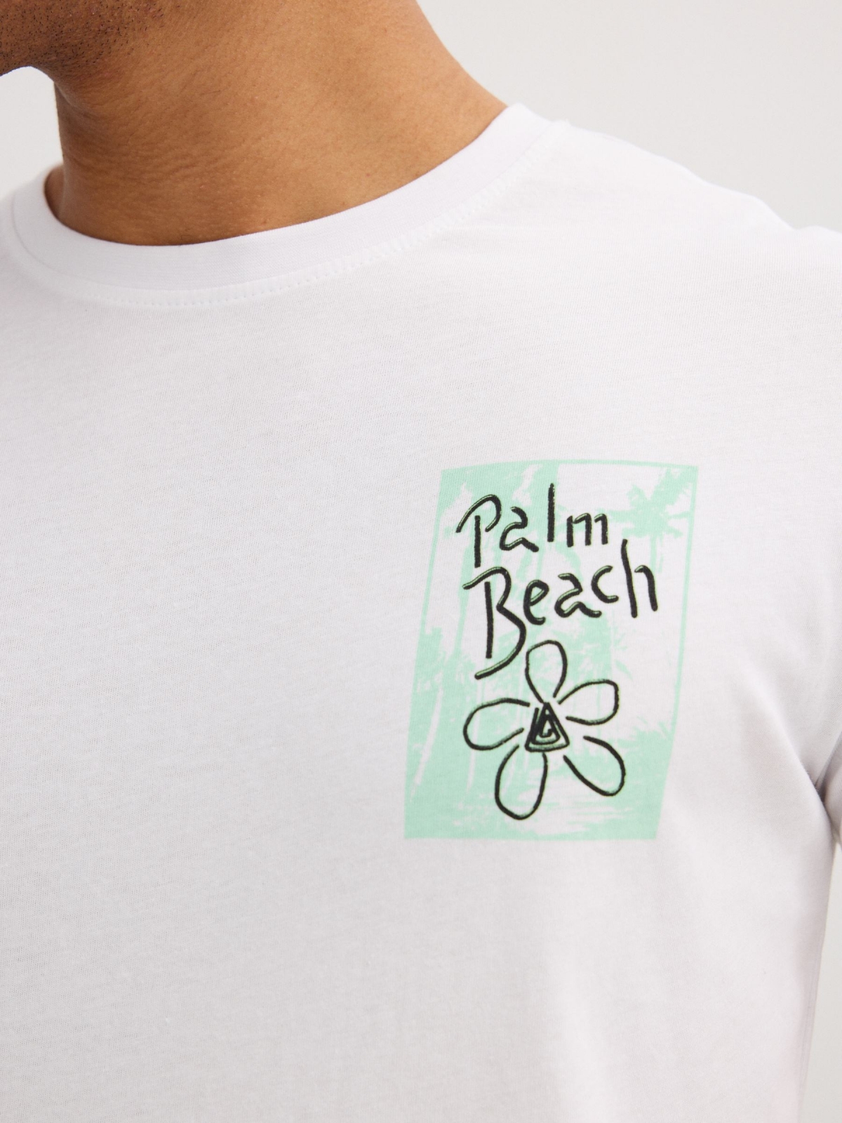 Camiseta Palm Beach blanco vista detalle