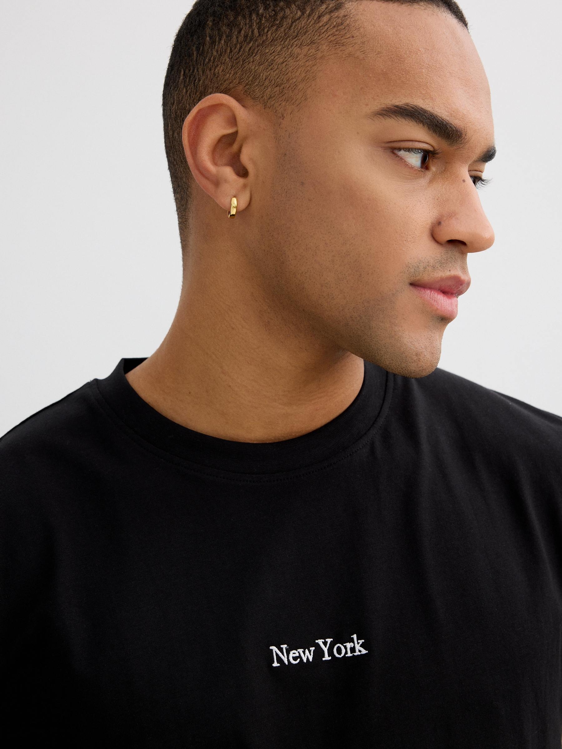 Black New York t-shirt
