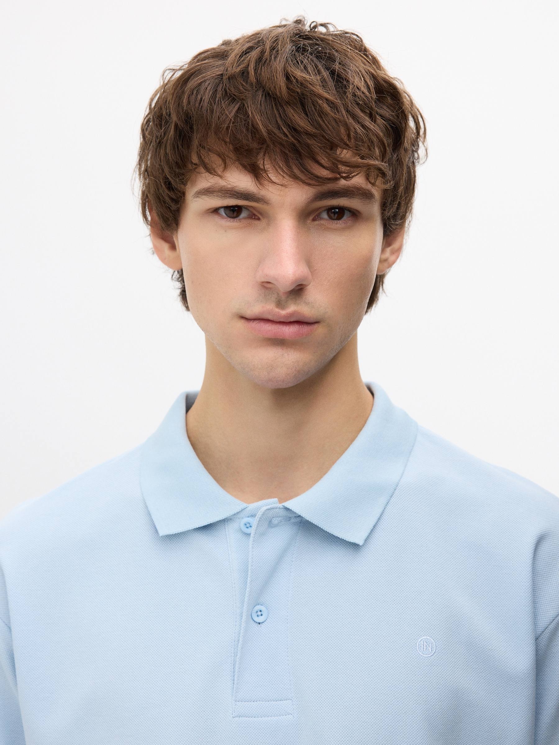 Basic polo navy middle front view