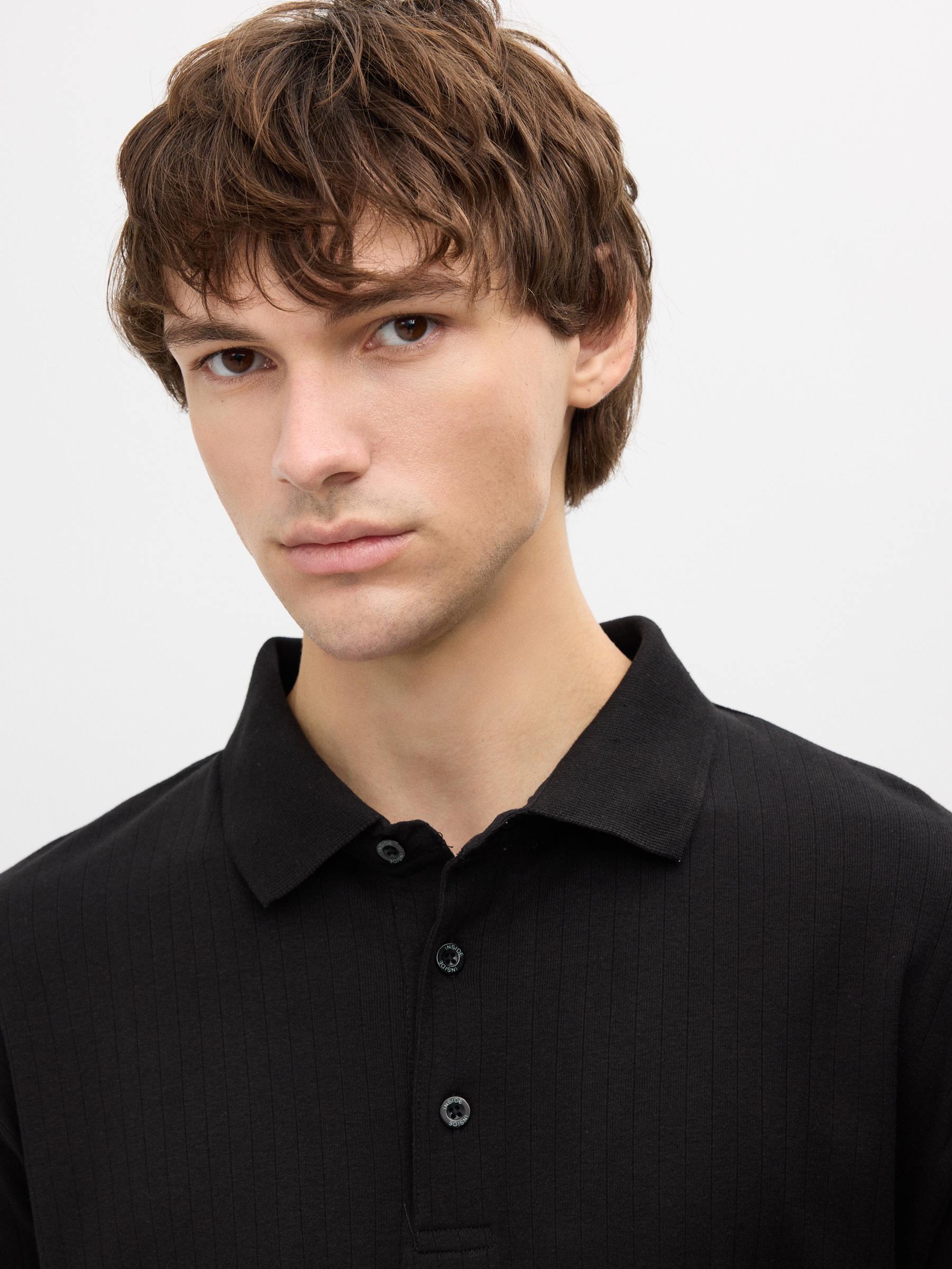 Ribbed basic polo black middle front view