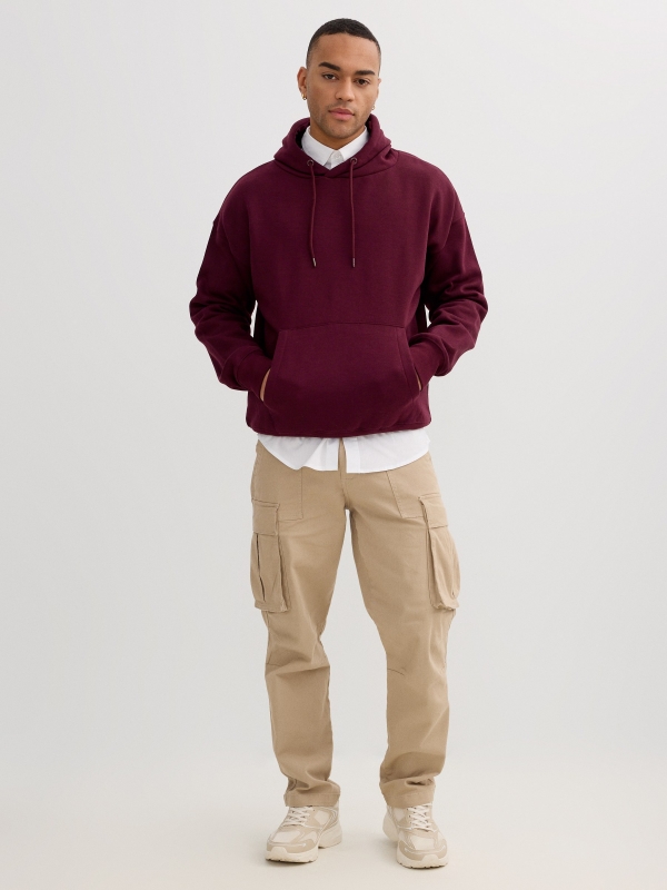 Sudadera básica con capucha burdeos vista general frontal