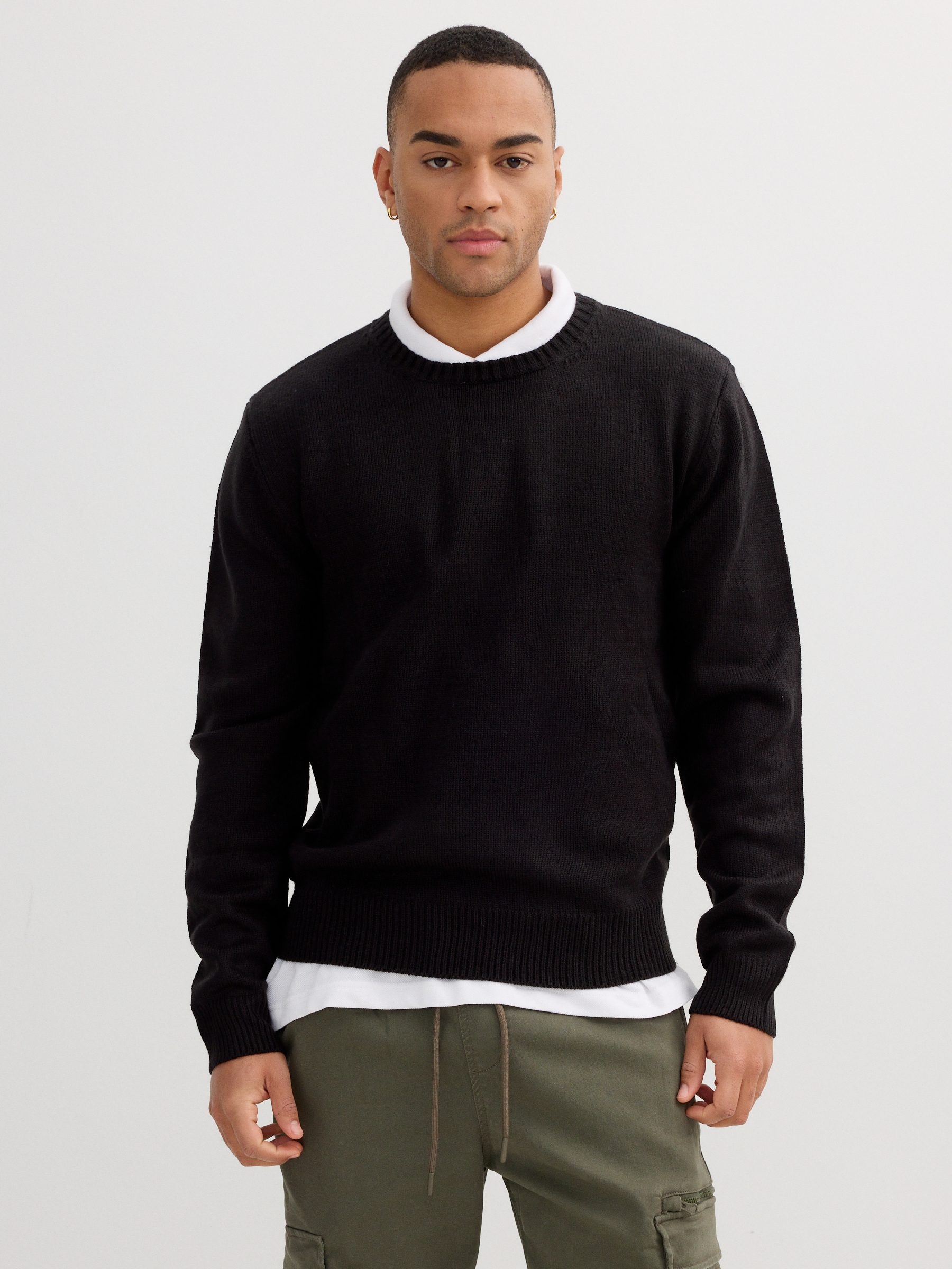 Jersey punto cuello redondo negro vista media frontal