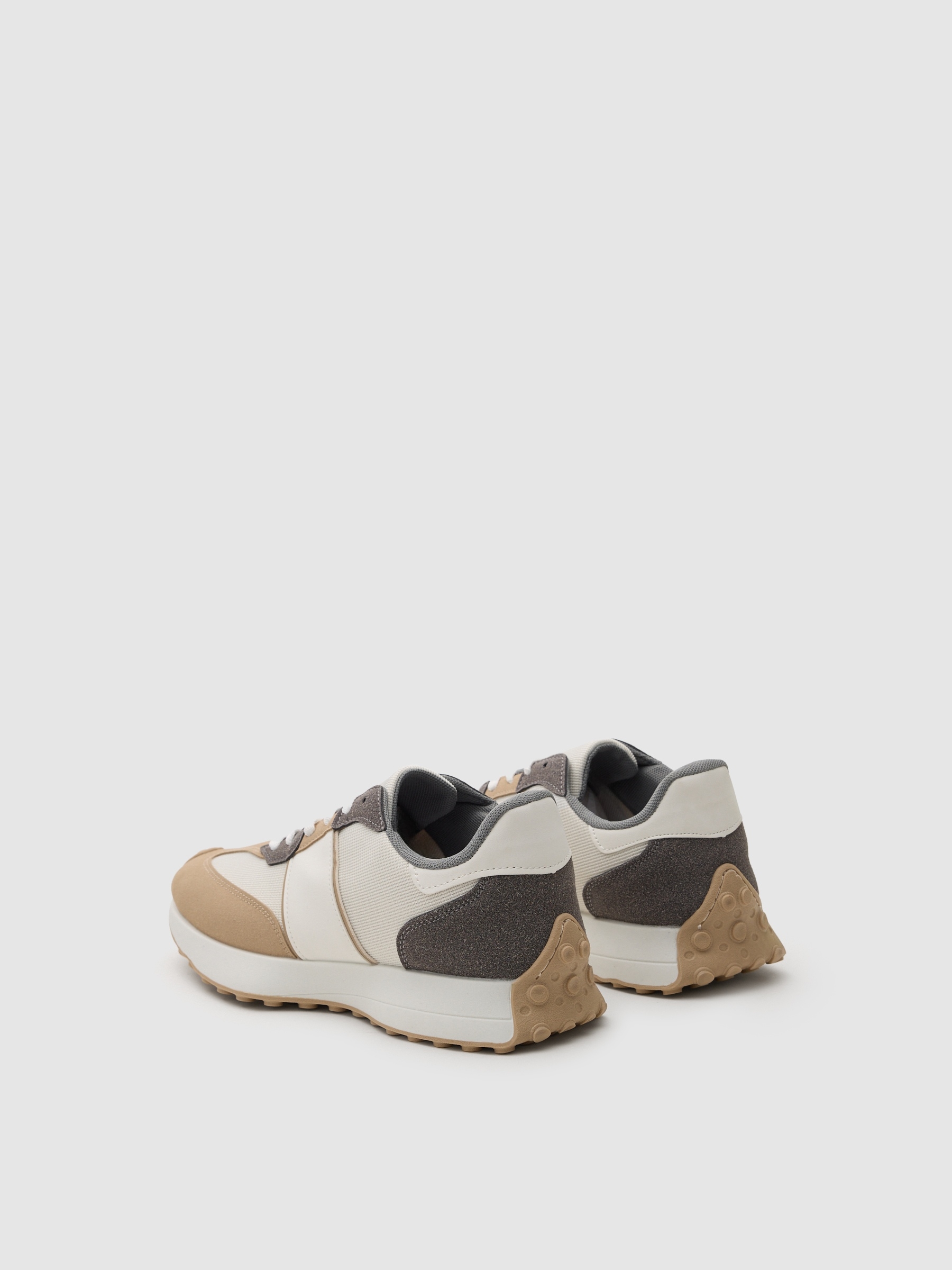 Tênis de corrida de nylon combinados