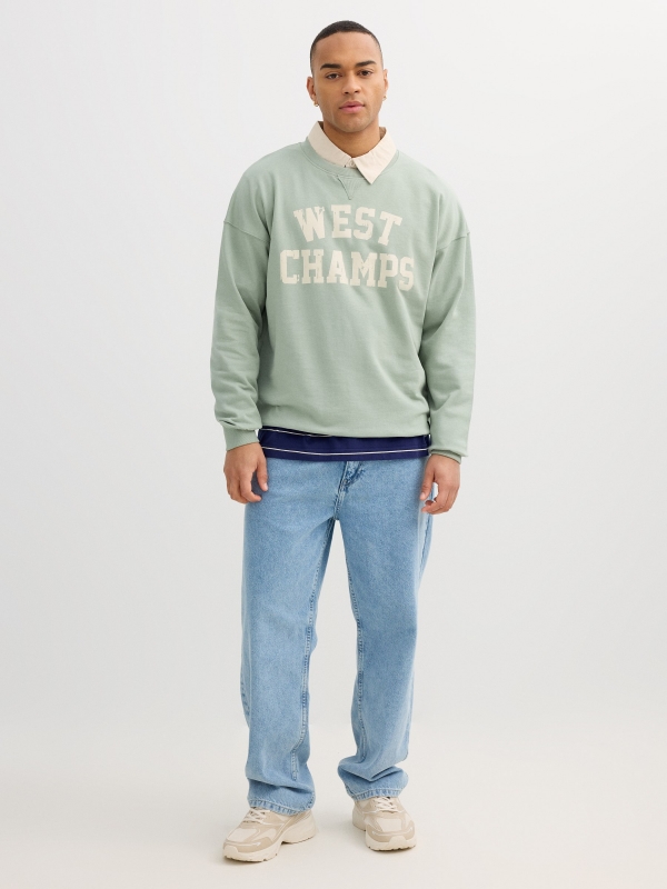 Sudadera felpa "West Champs" verde grisáceo vista general frontal