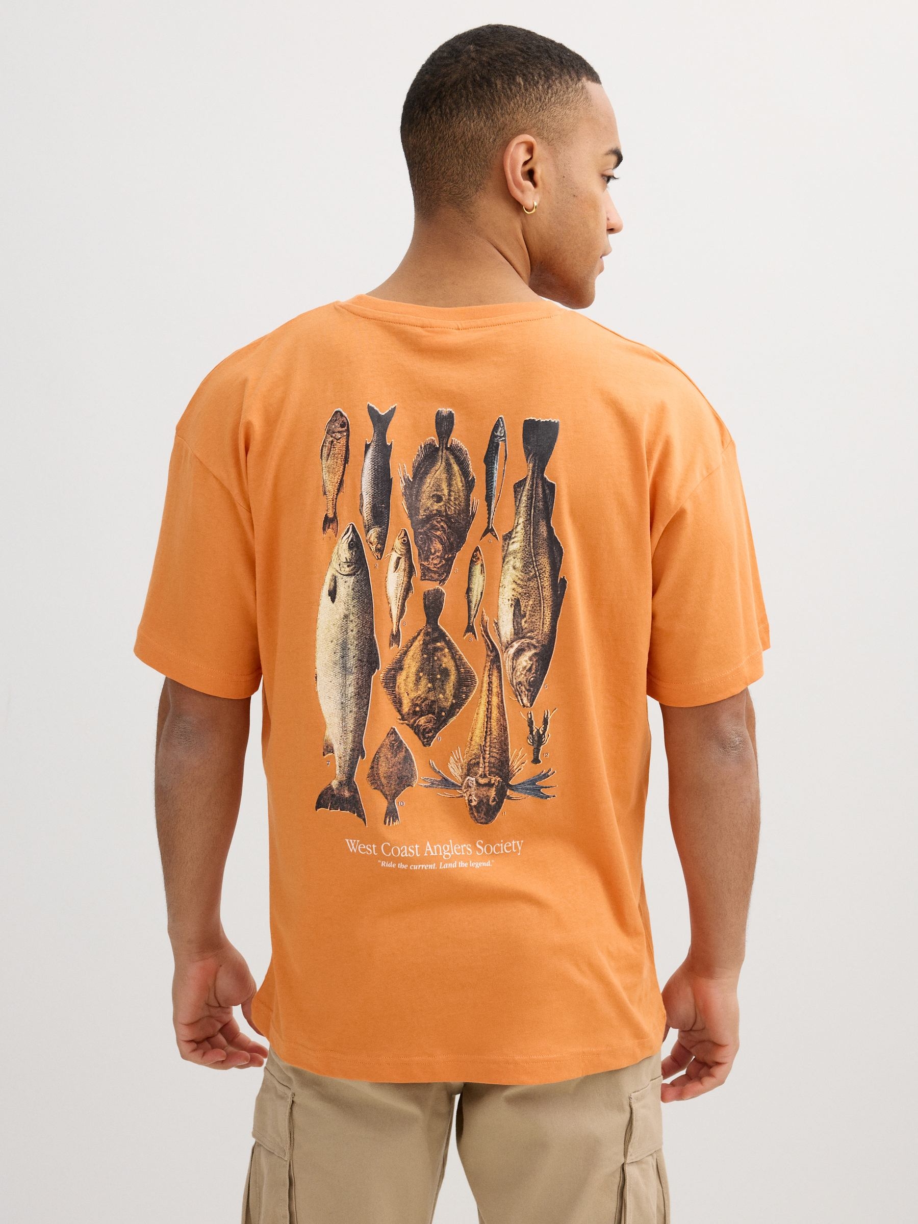 Camiseta West Coast coral vista media frontal
