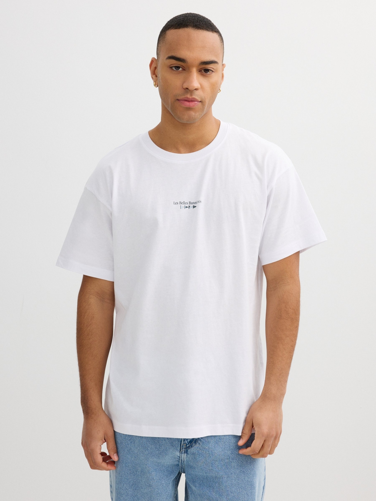 T-shirt minimalist message white middle front view