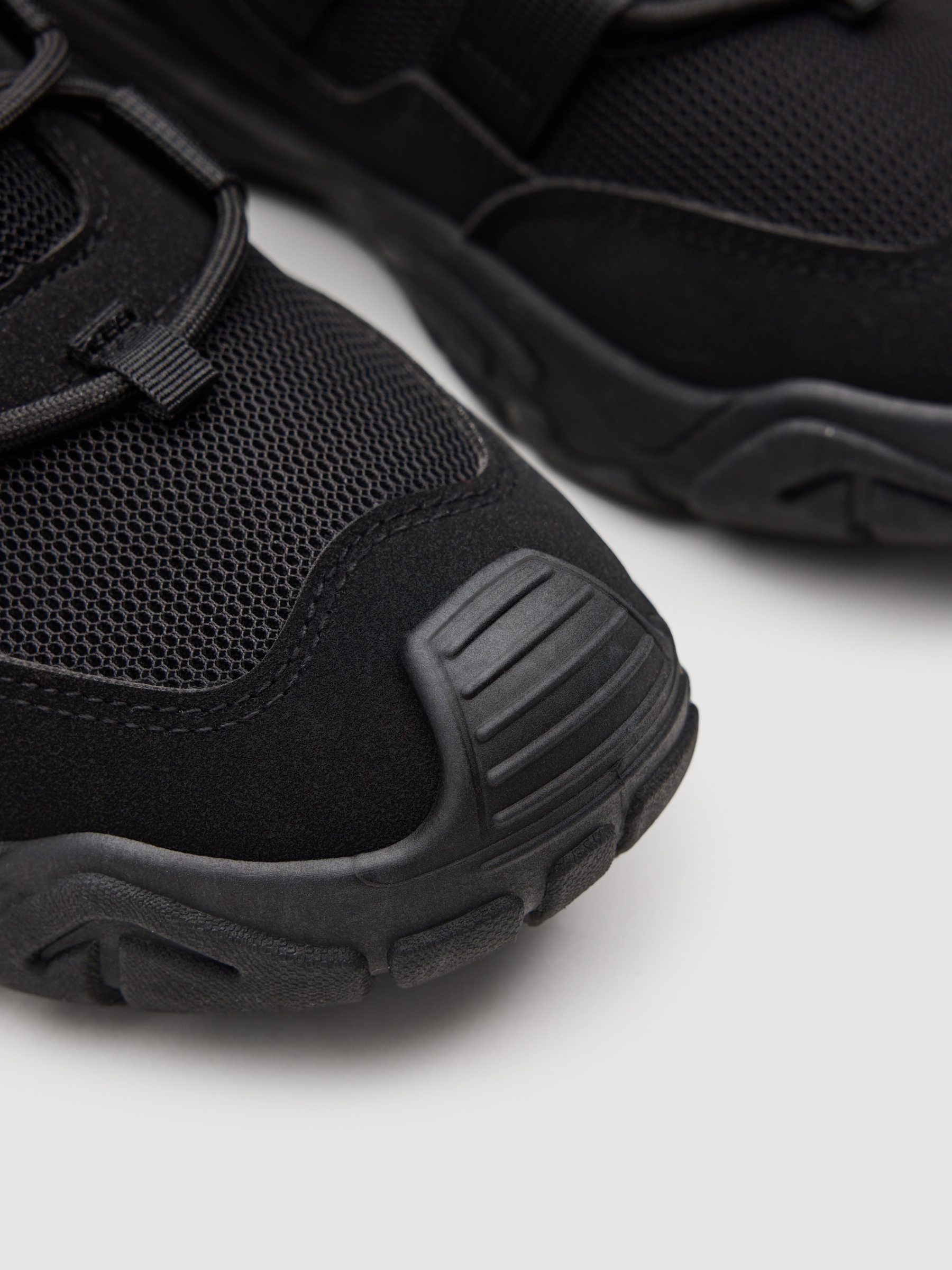 Combined nylon running shoes black