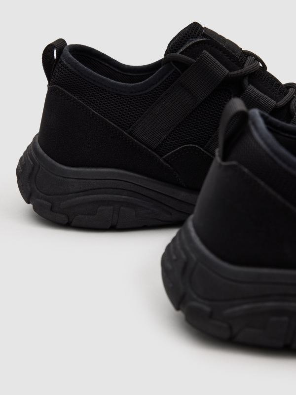 Zapatillas de running combinadas nylon negro vista detalle