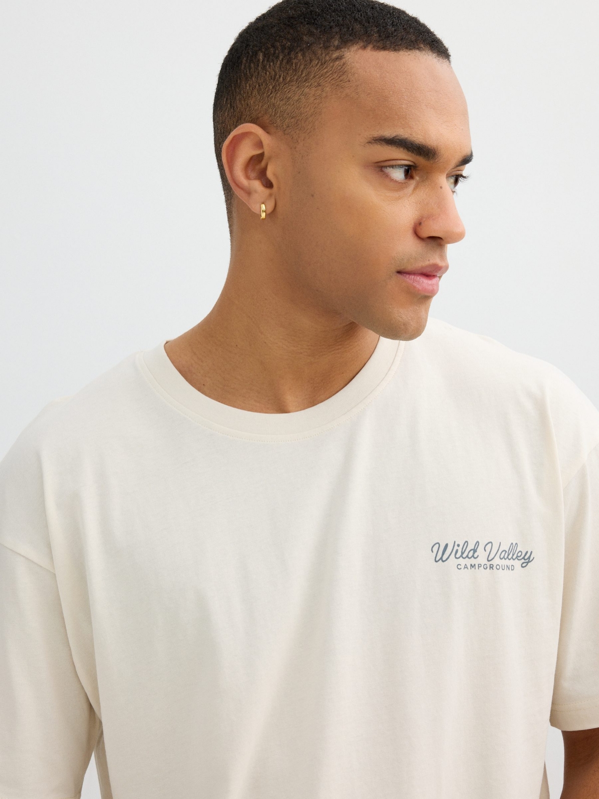 Wild Walley T-shirt raw detail view