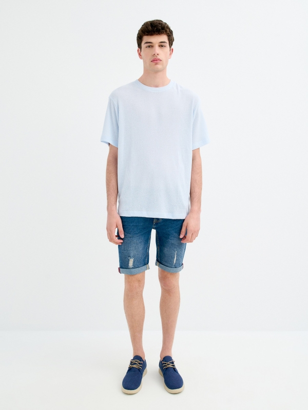 Skinny denim Bermuda blue front view