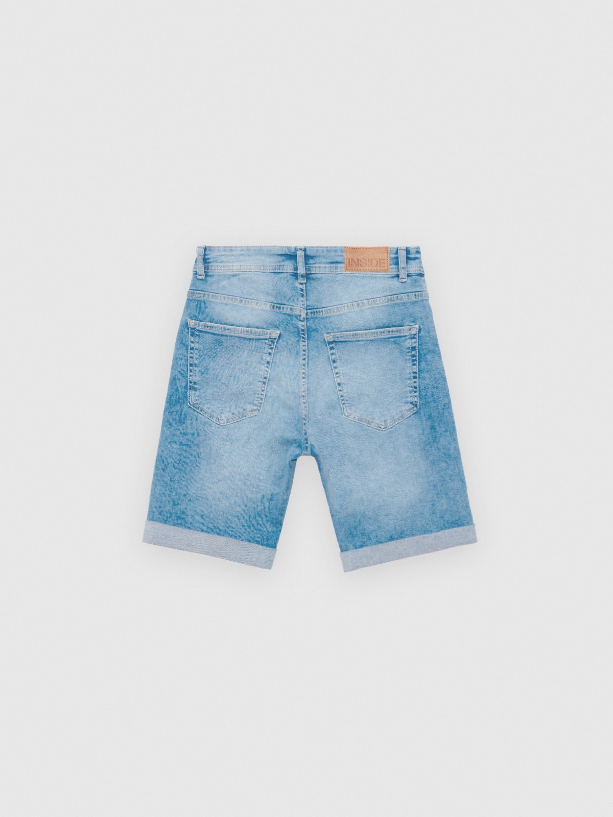 Bermudas denim skinny cinco bolsillos azul vista trasera