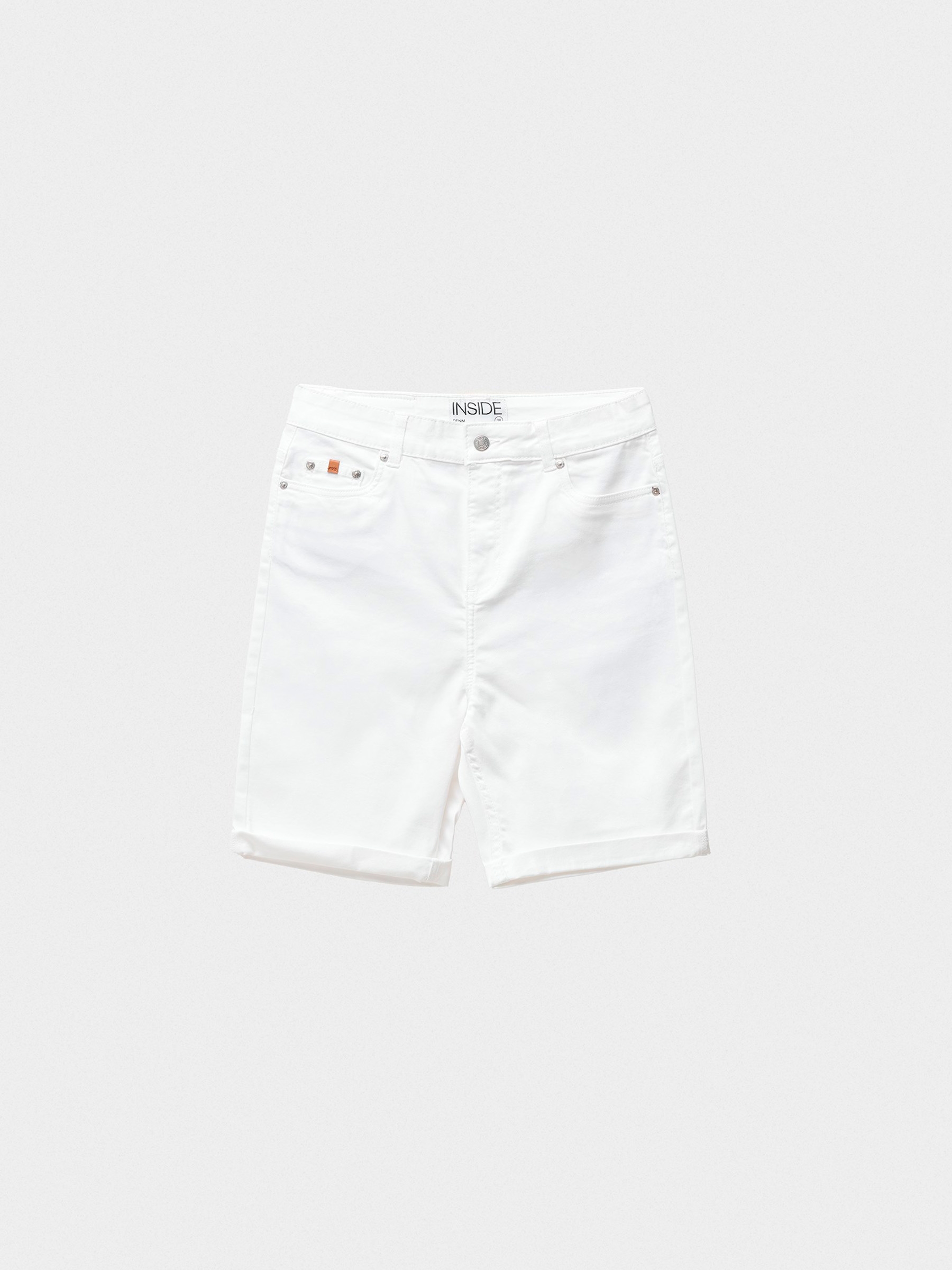 High-waisted slim Bermuda